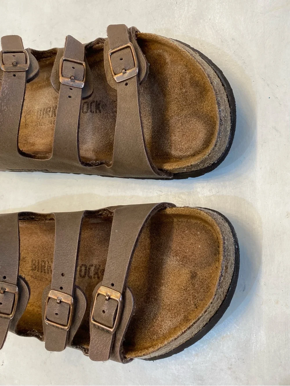 Birkenstock Florida Sandal Size 37, Ladies Size 6 US Men’s Size 4 good condition